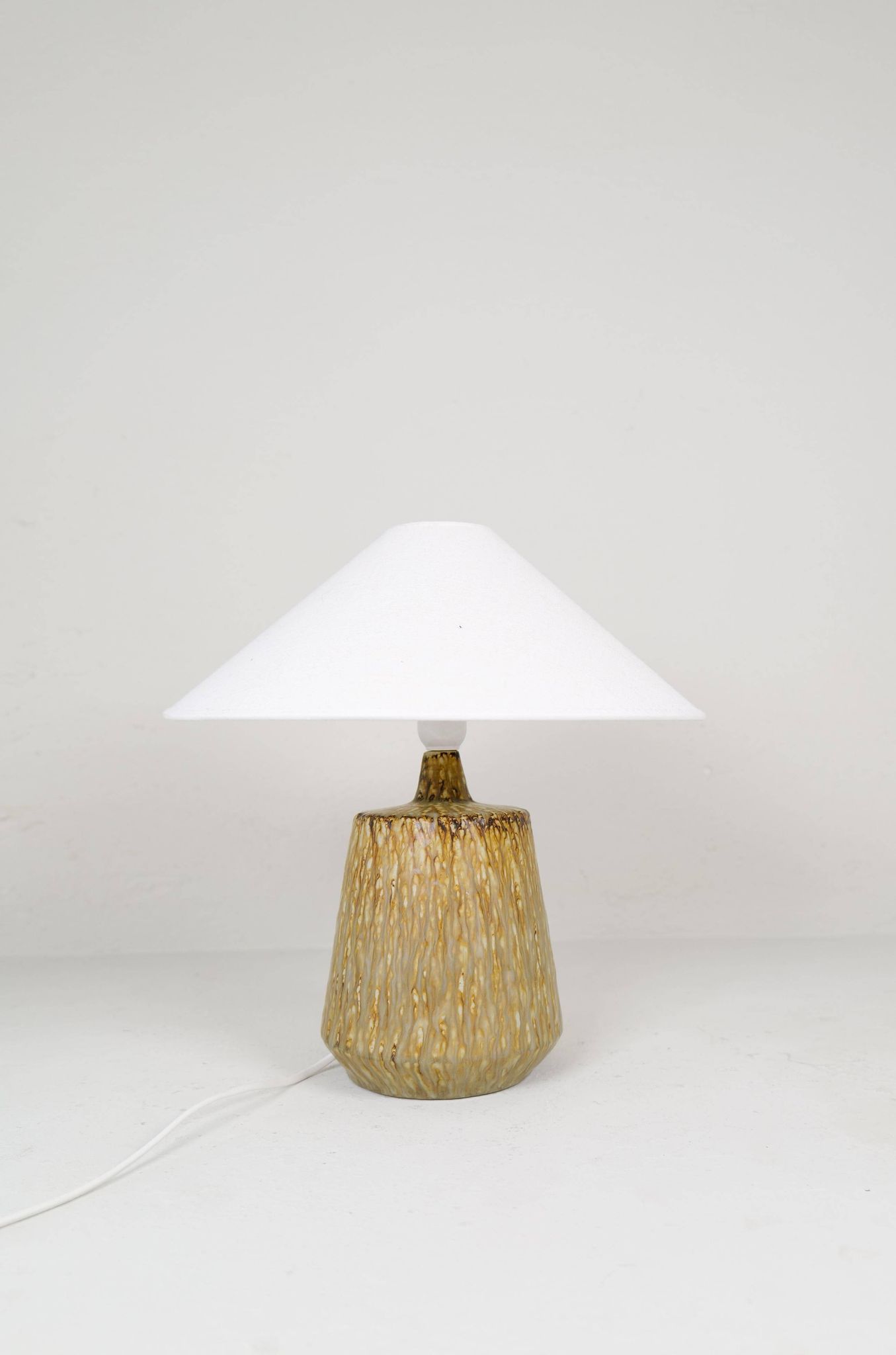 Mid-century ceramic table lamp in earth tones by Gunnar Nylund, Rörstrand, Sweden.