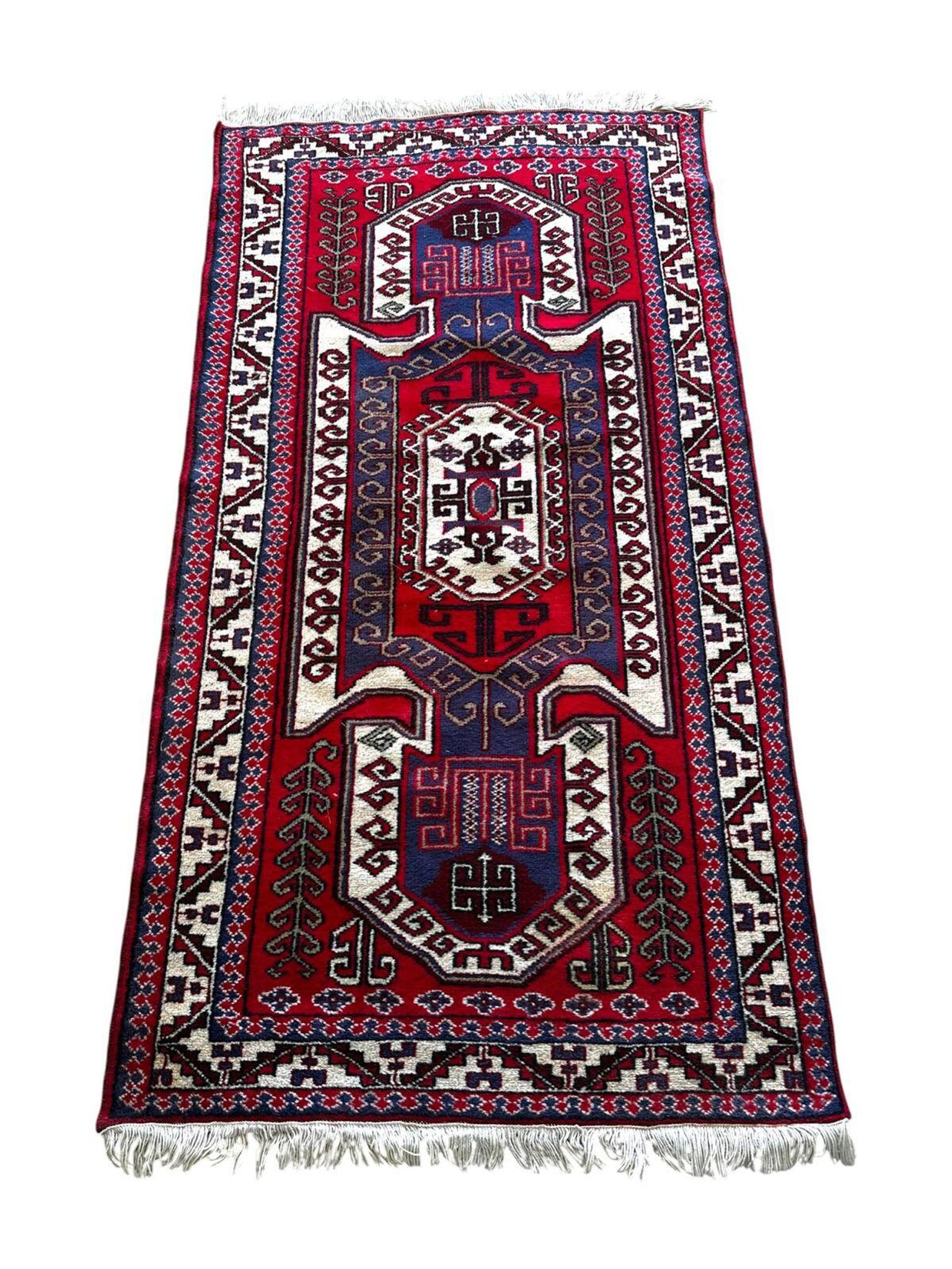 Handmade Persian rug 190cm x 100cm
