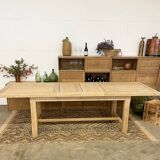 Solid oak farmhouse table with 2 central extensions