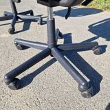 Set of 2 ergonomic office chairs from Vitra