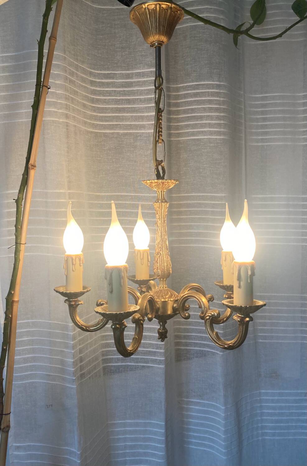 Lustre en bronze doré à 5 bras, époque XXeme