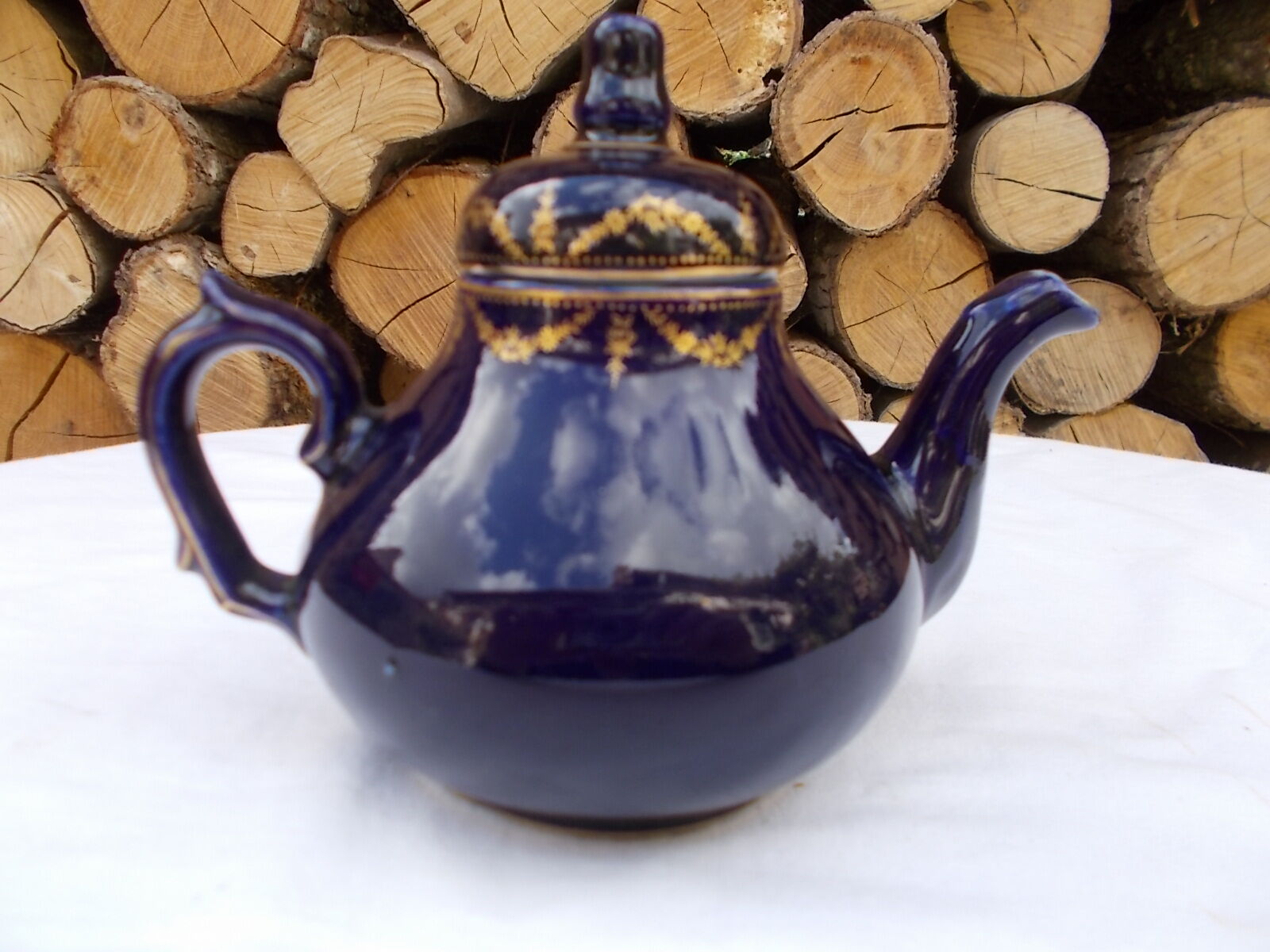 Blue and gold porcelain teapot