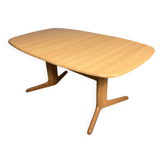 Table à manger extensible Skovby design danois