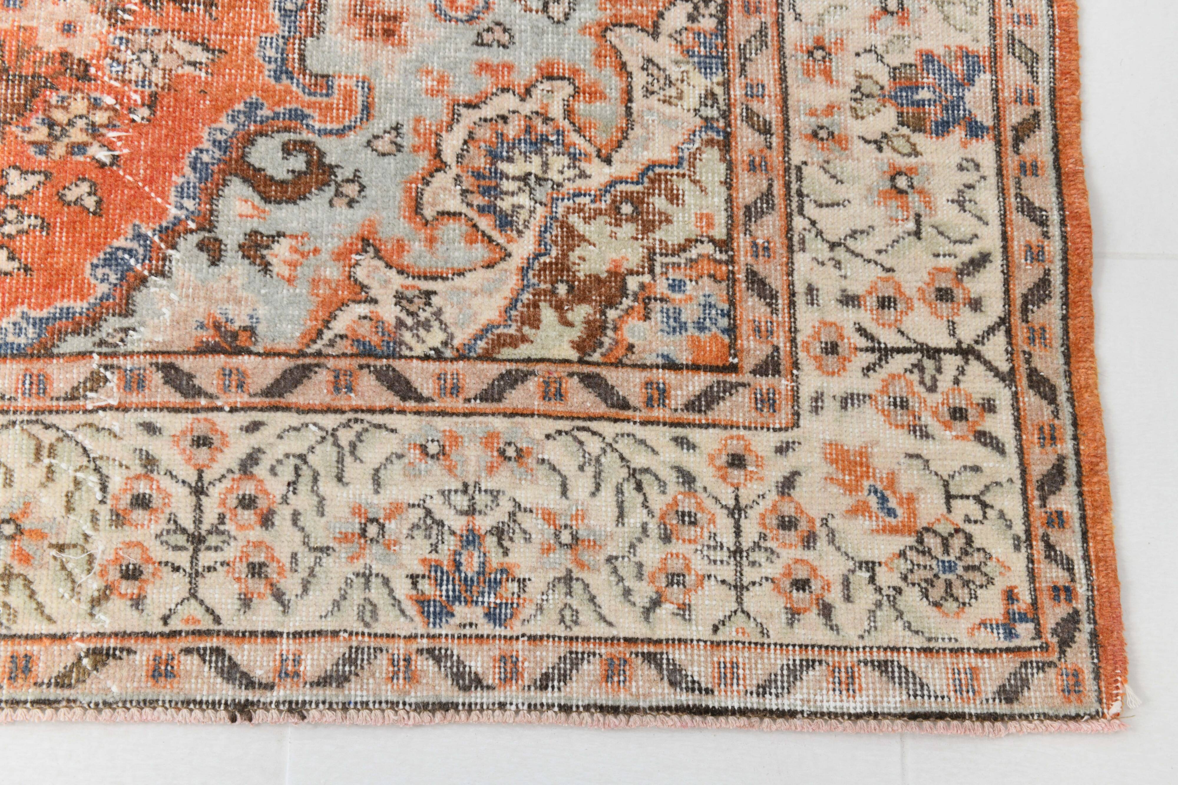 Tapis vintage anatolien tissé à la main en rose saumon, 206x392 cm