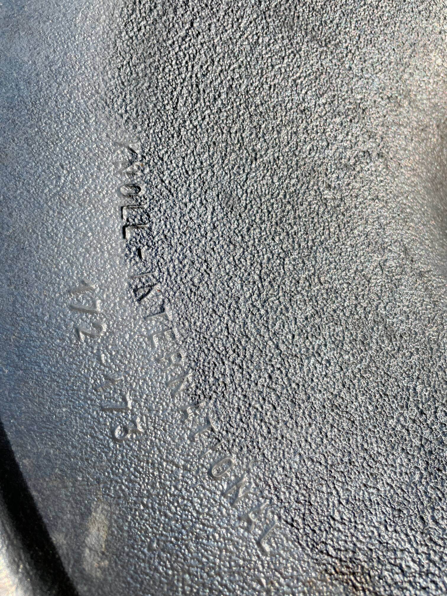 Knoll table ø 107 cm - EERO SAARINEN