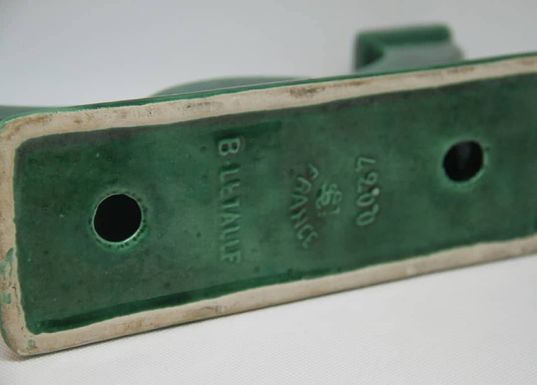 White Letalle double bougeoir