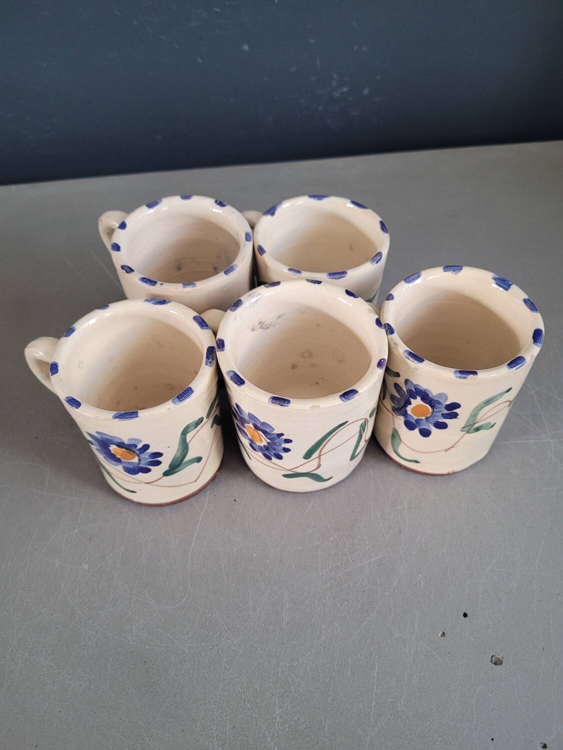 Set of 5 glazed ceramic coffee mugs