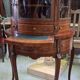 Desk - Display cabinet in the style of Louis XV with marquetry.