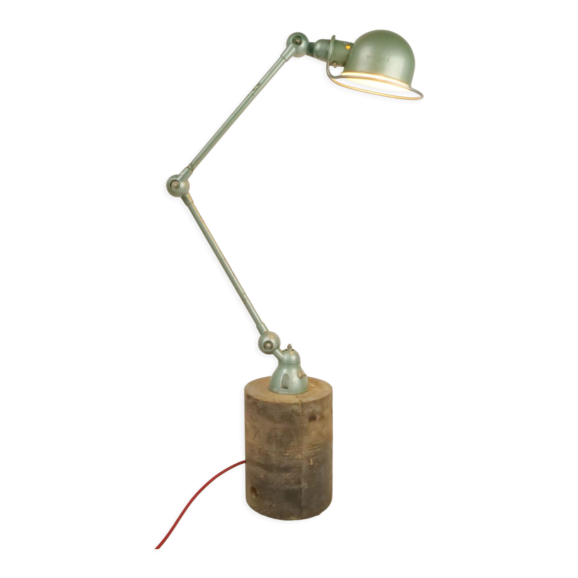 Jielde table lamp with 2 arms on a wooden base.