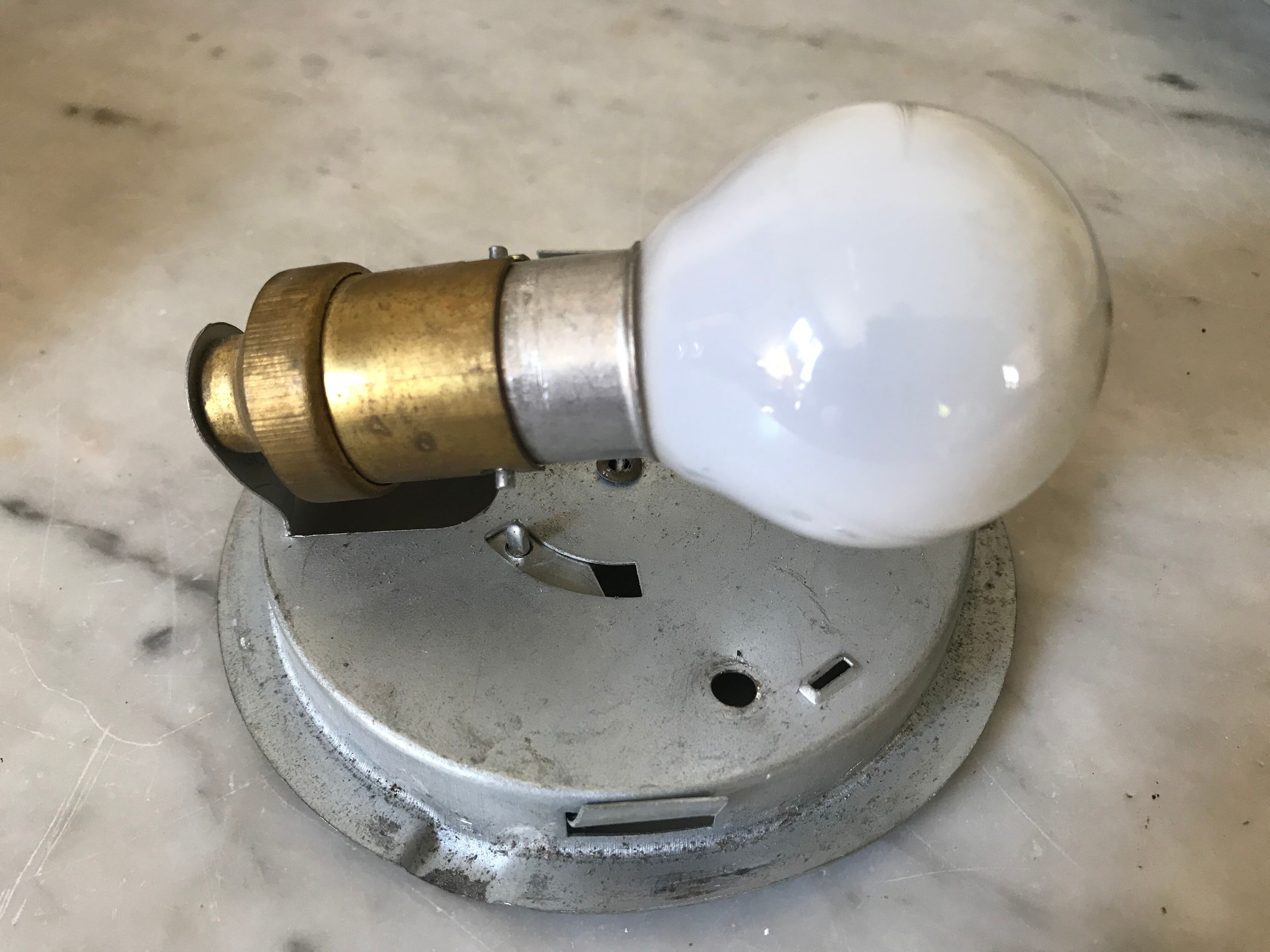 Sconce in opaline 16cm