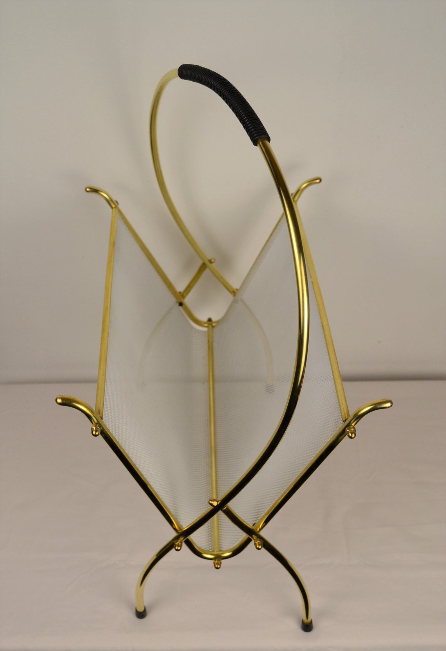 Magazines rack vintage brass 1960