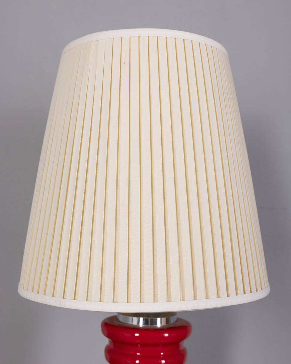 VINTAGE 1970S RED CERAMIC TABLE LAMP, ITALIAN DESIGN