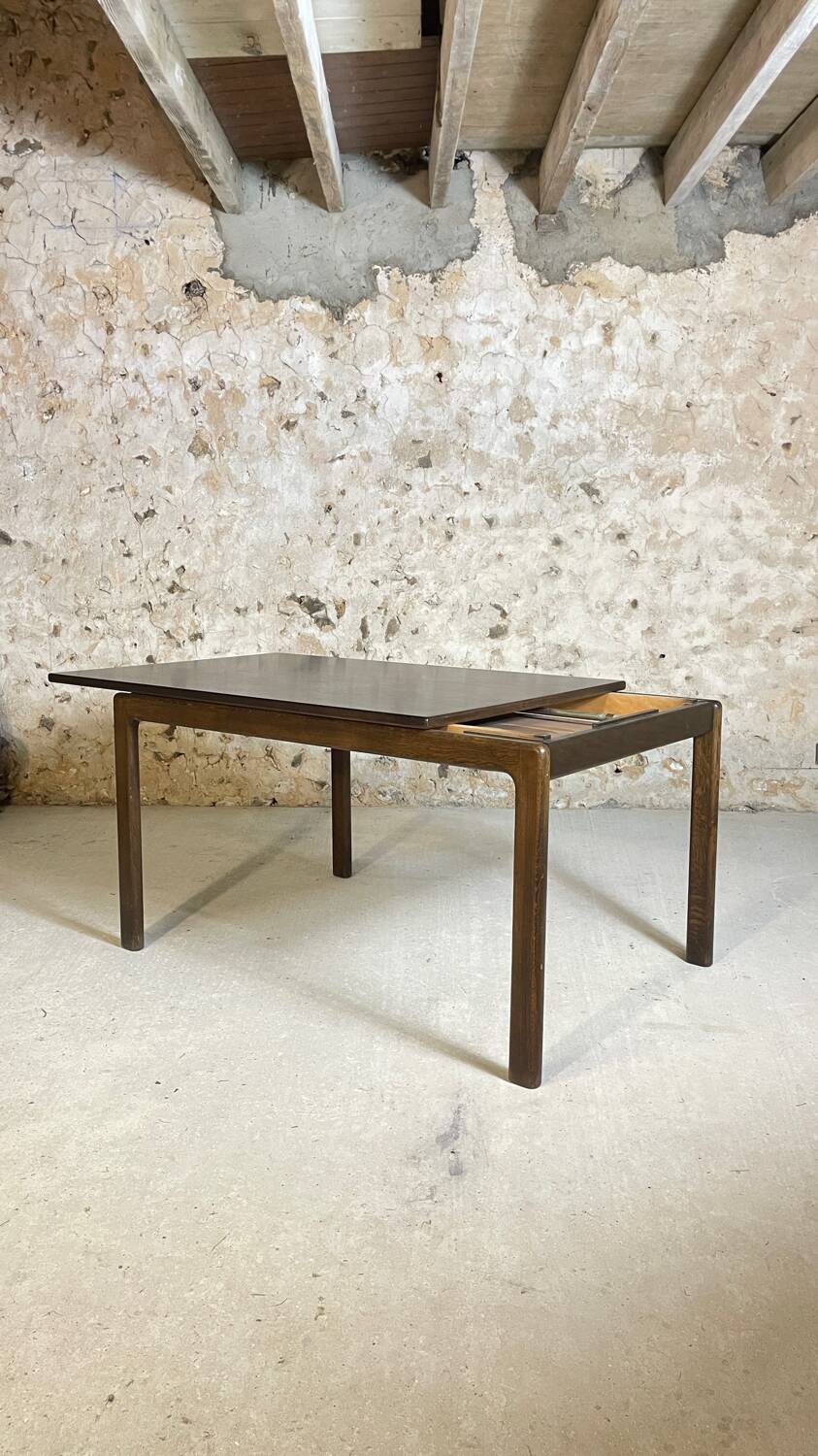 8 seater dining table