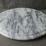 Table mat in white marble veined with grey