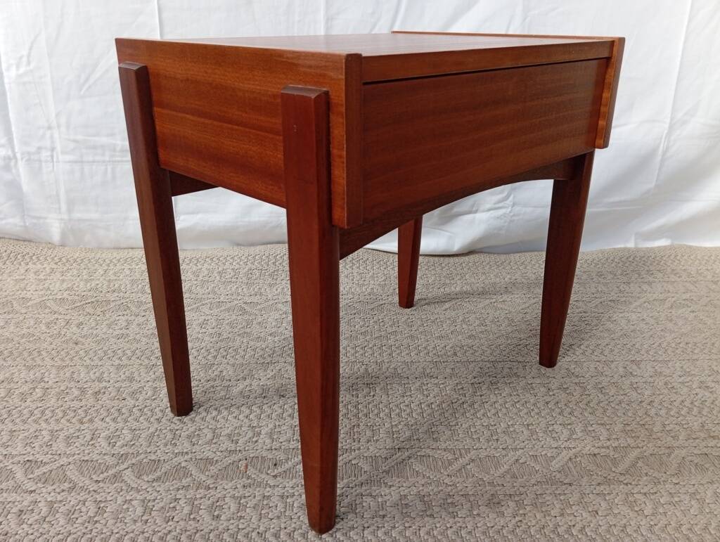 Chevet scandinave en teck années 60