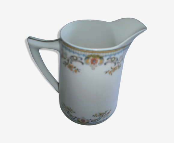 Crémier porcelaine de Limoges Lanternier