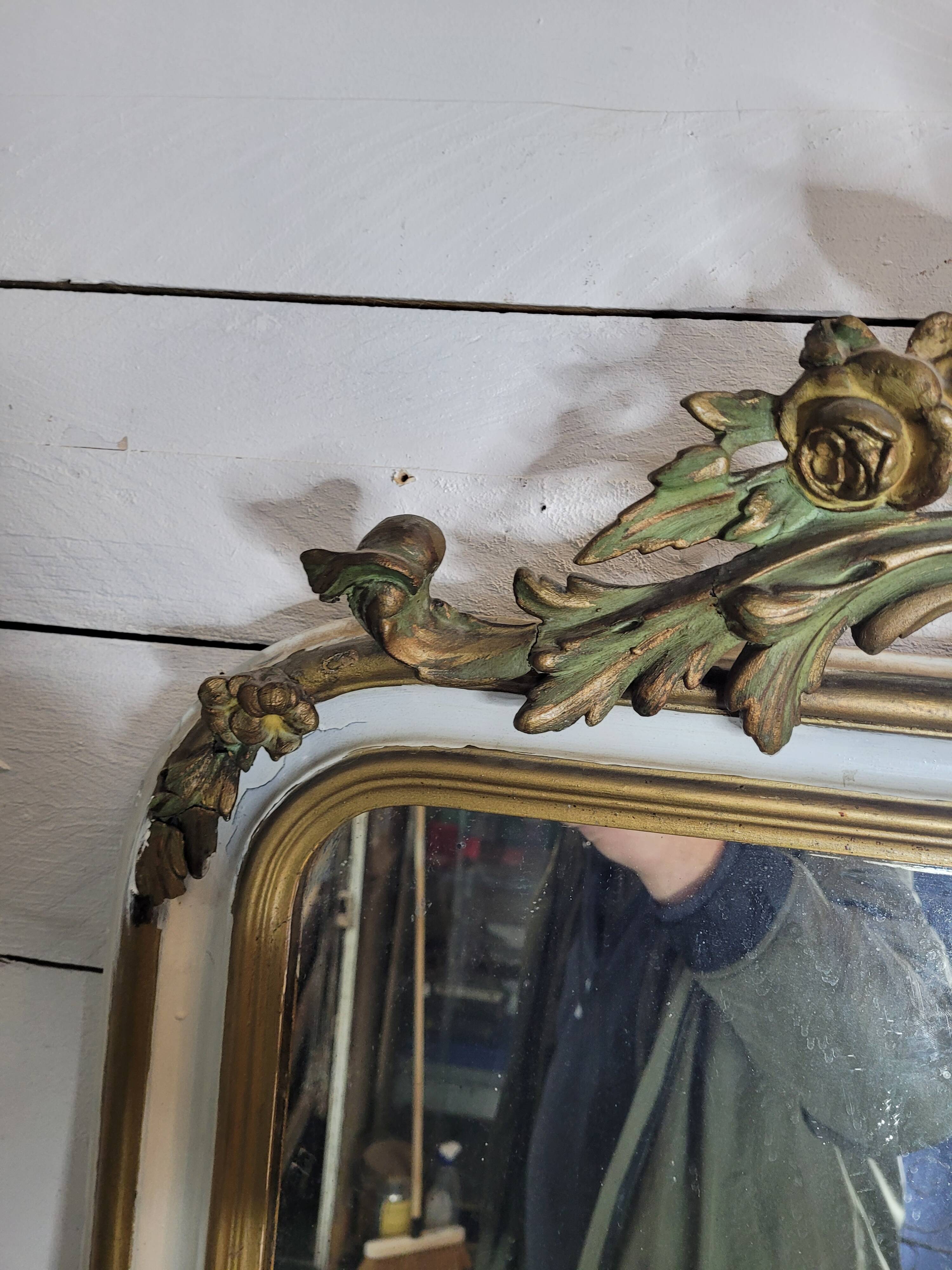 Old Louis XV style mirror with gold and white patina, 145×82cms