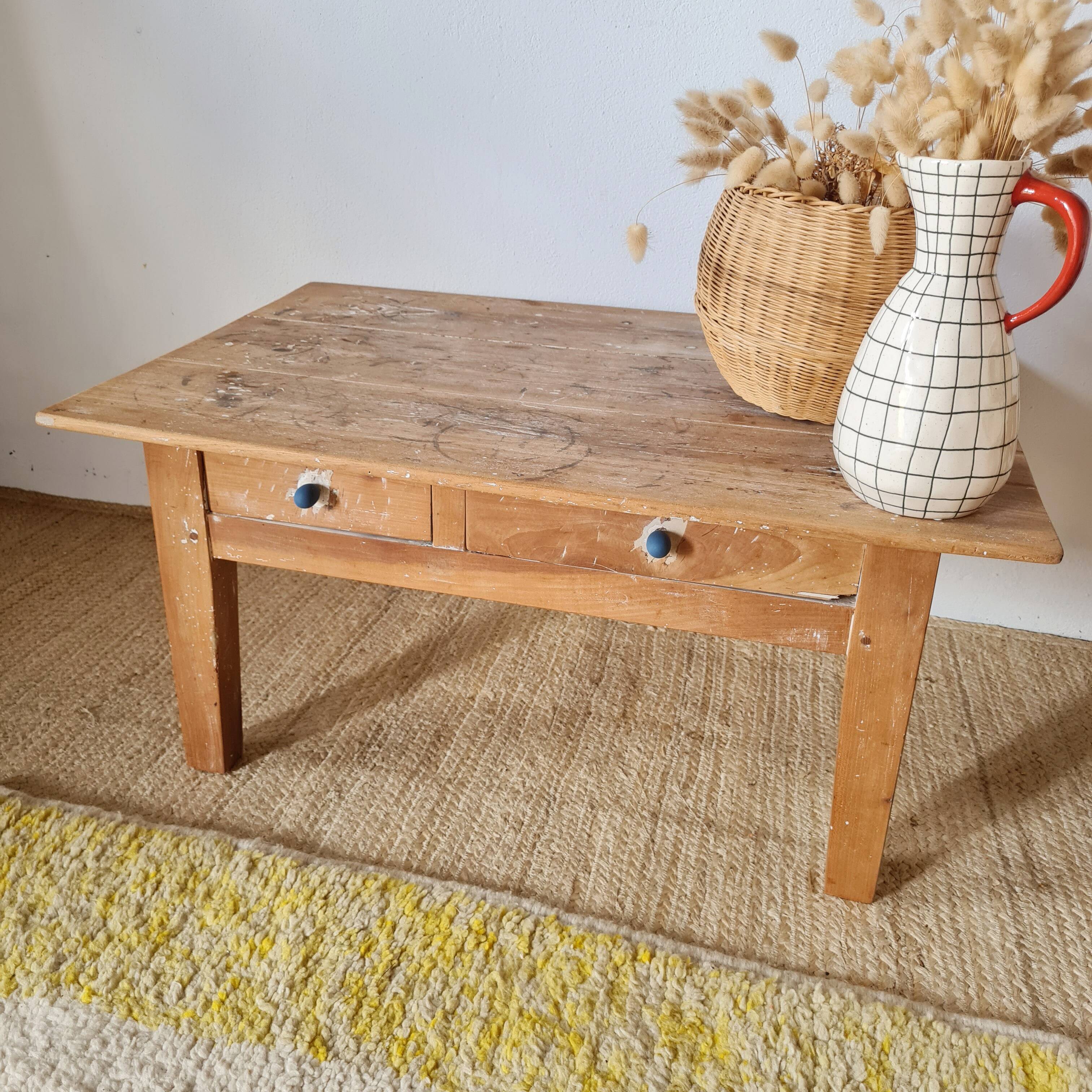 Table basse de ferme ancienne - 2 tiroirs