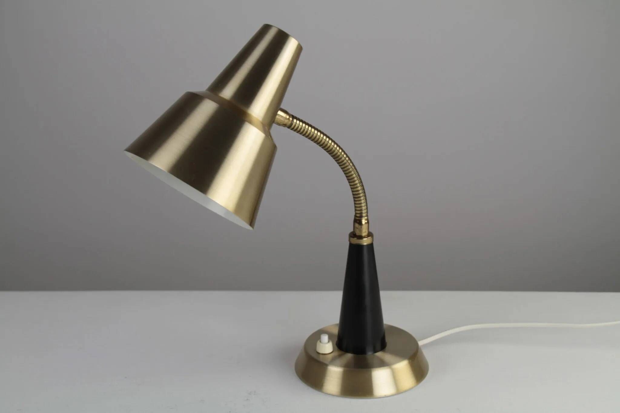 Table / Desk Lamp Model 600/5 by Gemi — Swedish Modernism in Black & Brass, 1960s