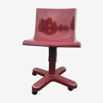 Chaise de bureau rouge vin de Ettore Sotsass 1970 pour Olivetti Italy