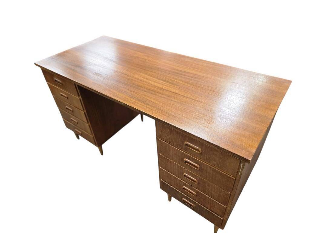 Bureau en bois vintage / bureau