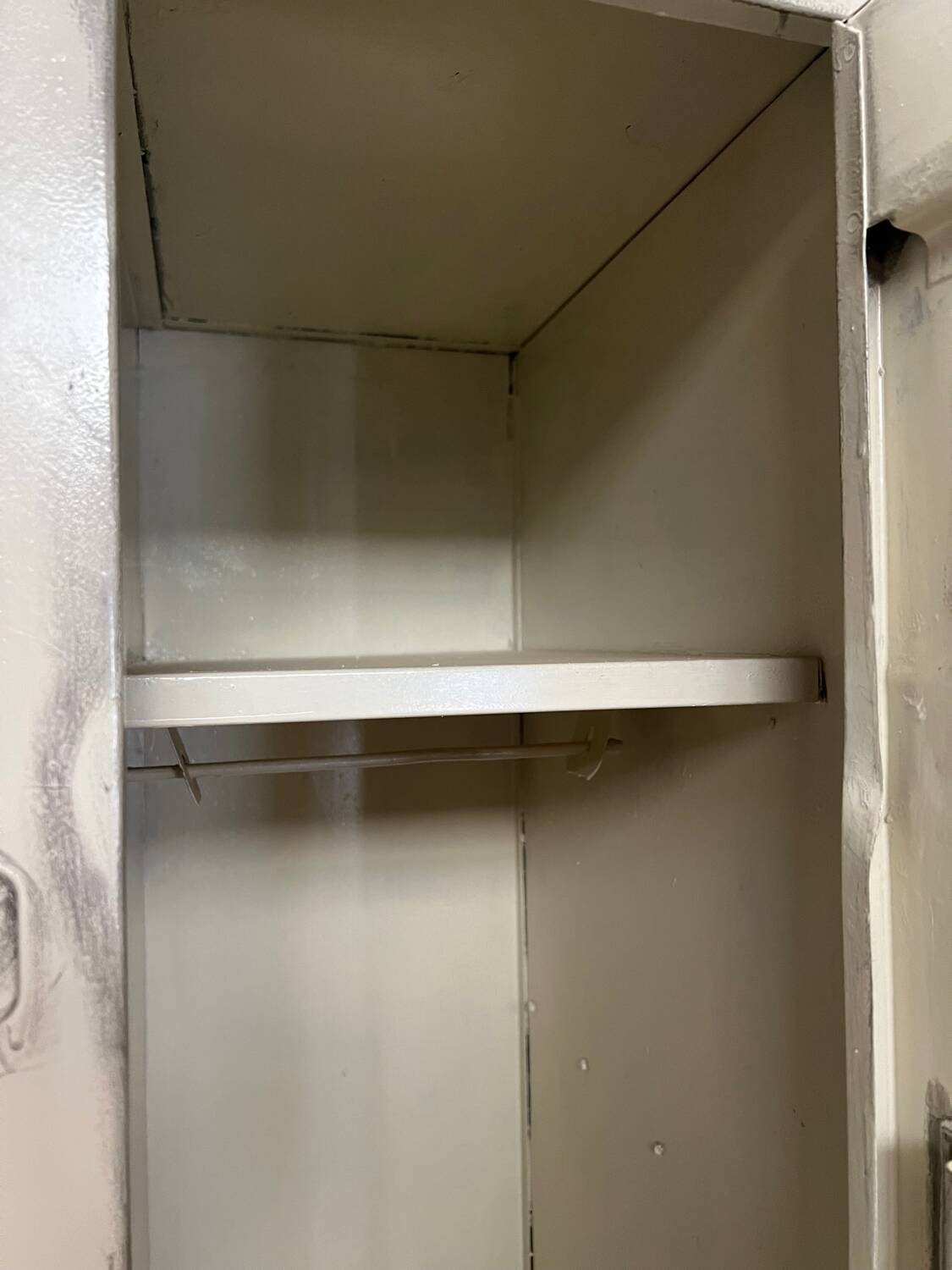 Industrial locker room