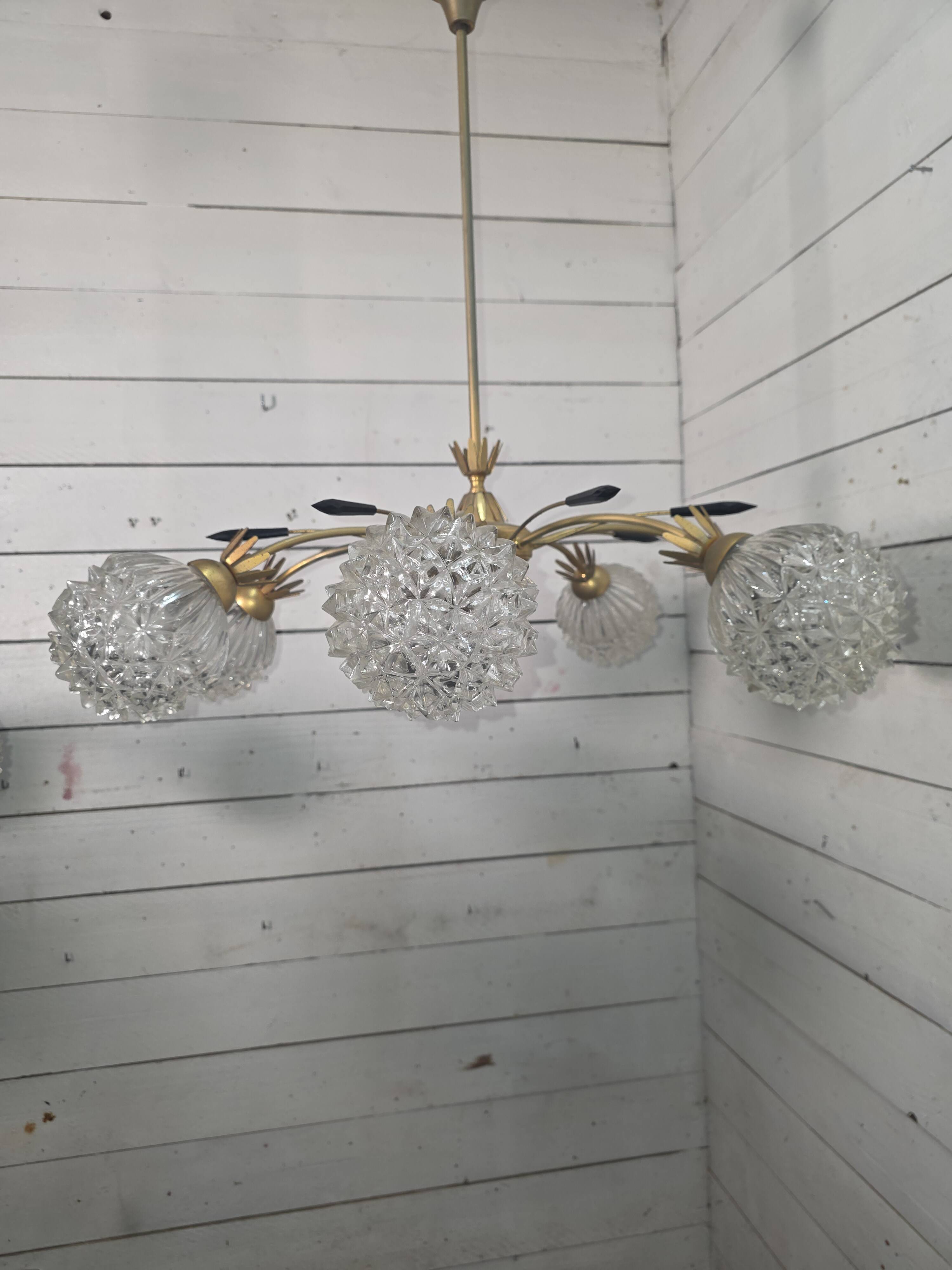 Vintage chandelier with 7 lights from the 60s/70s.