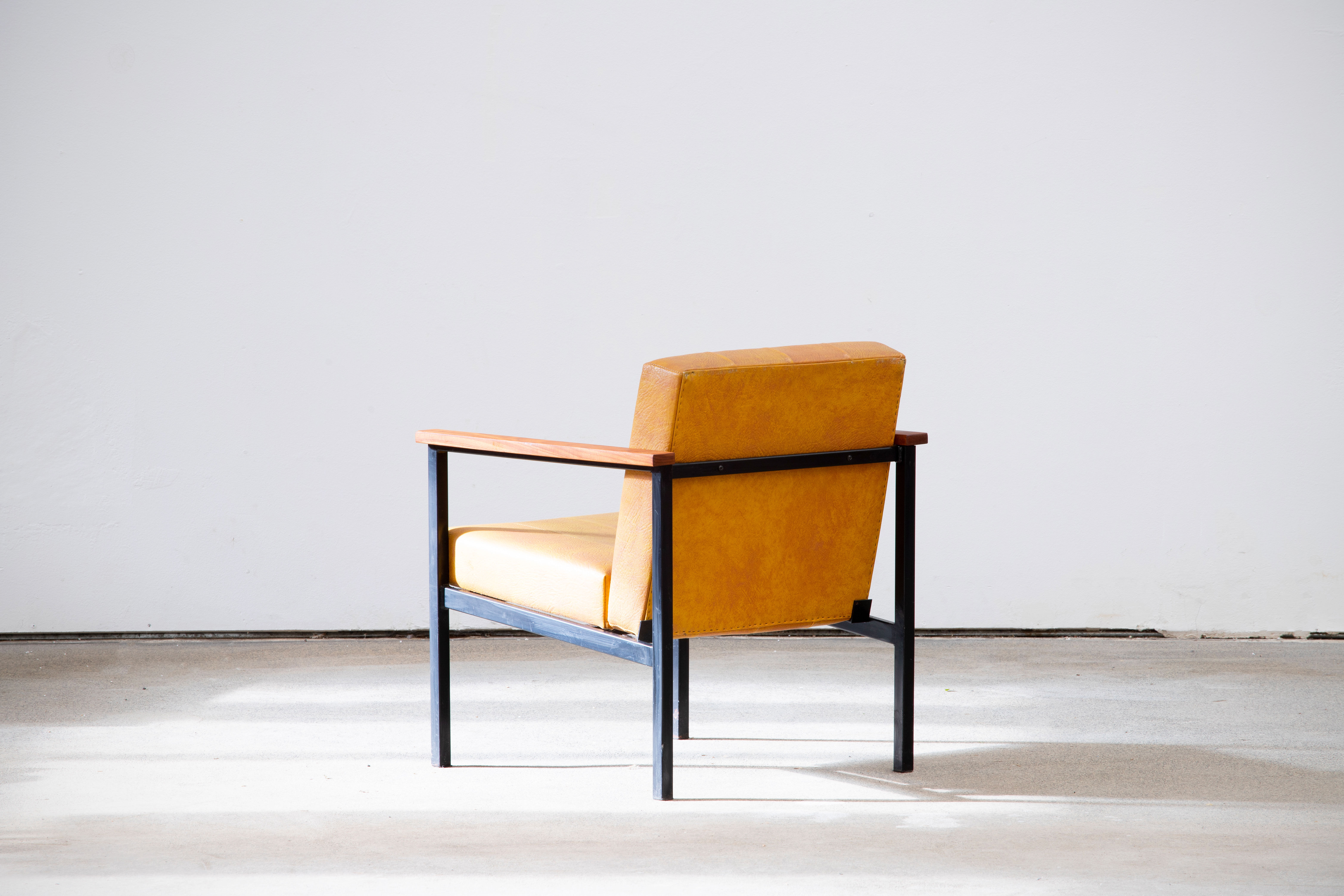 Vintage Scandinavian armchair 1960