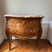 Louis XV style chest of drawers from the Louis Philippe period