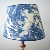 Oval lampshade in vintage toile de Jouy