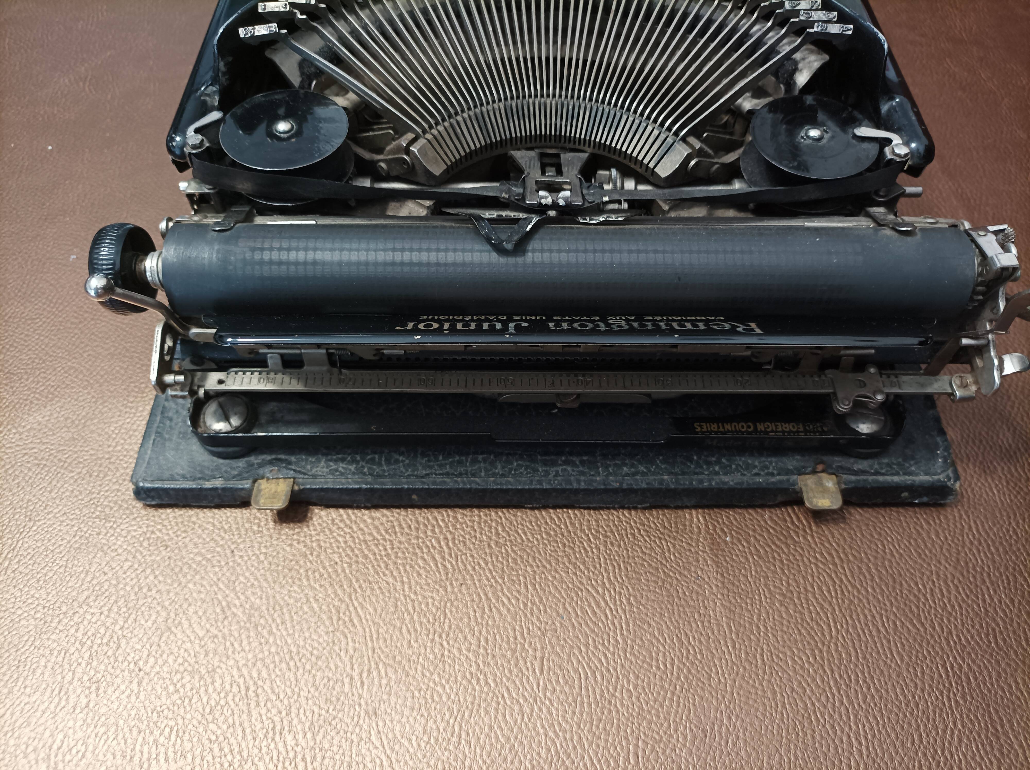 Remington typewriter. Junior 30s