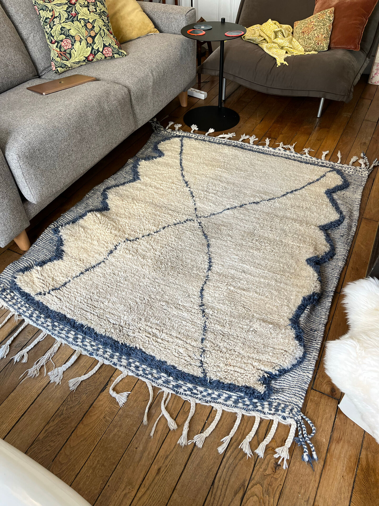 Handmade wool Berber rug