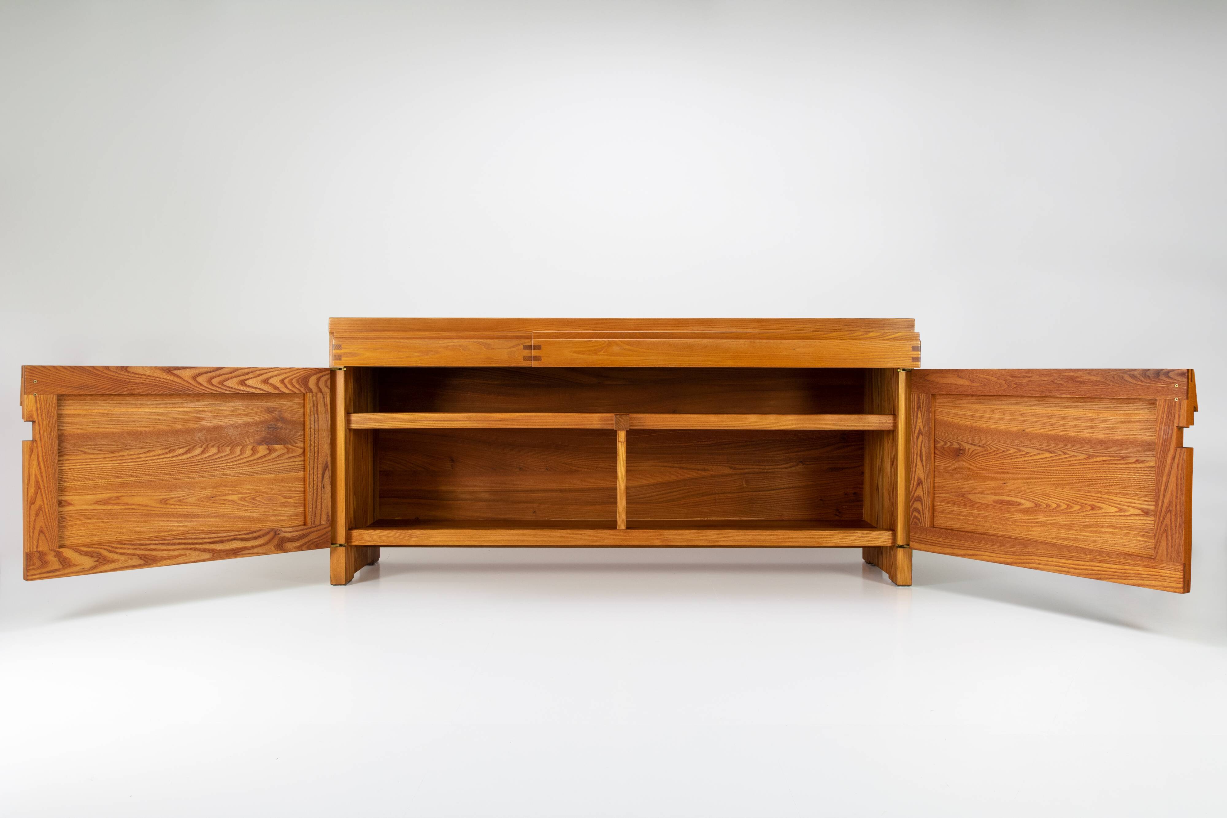 Pierre Chapo – R08 Sideboard