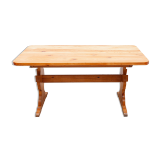 Alpine-inspired brutalist dining table