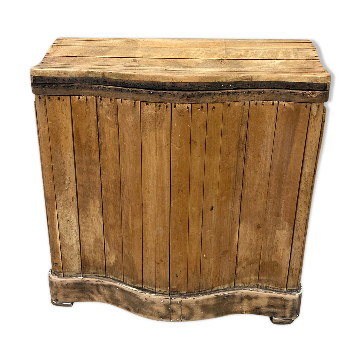 Coffre à bois
