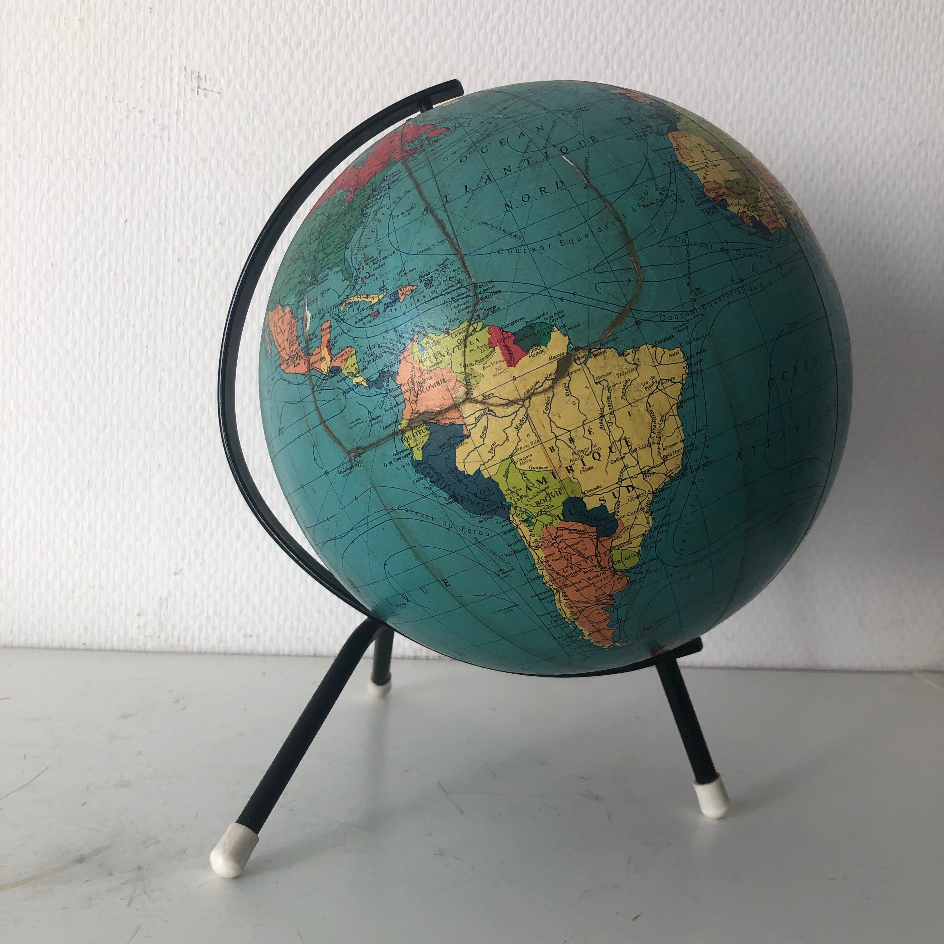 Globe Taride tripod vintage 1967 - 27cm