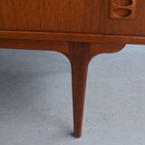 Scandinavian dressing table 60