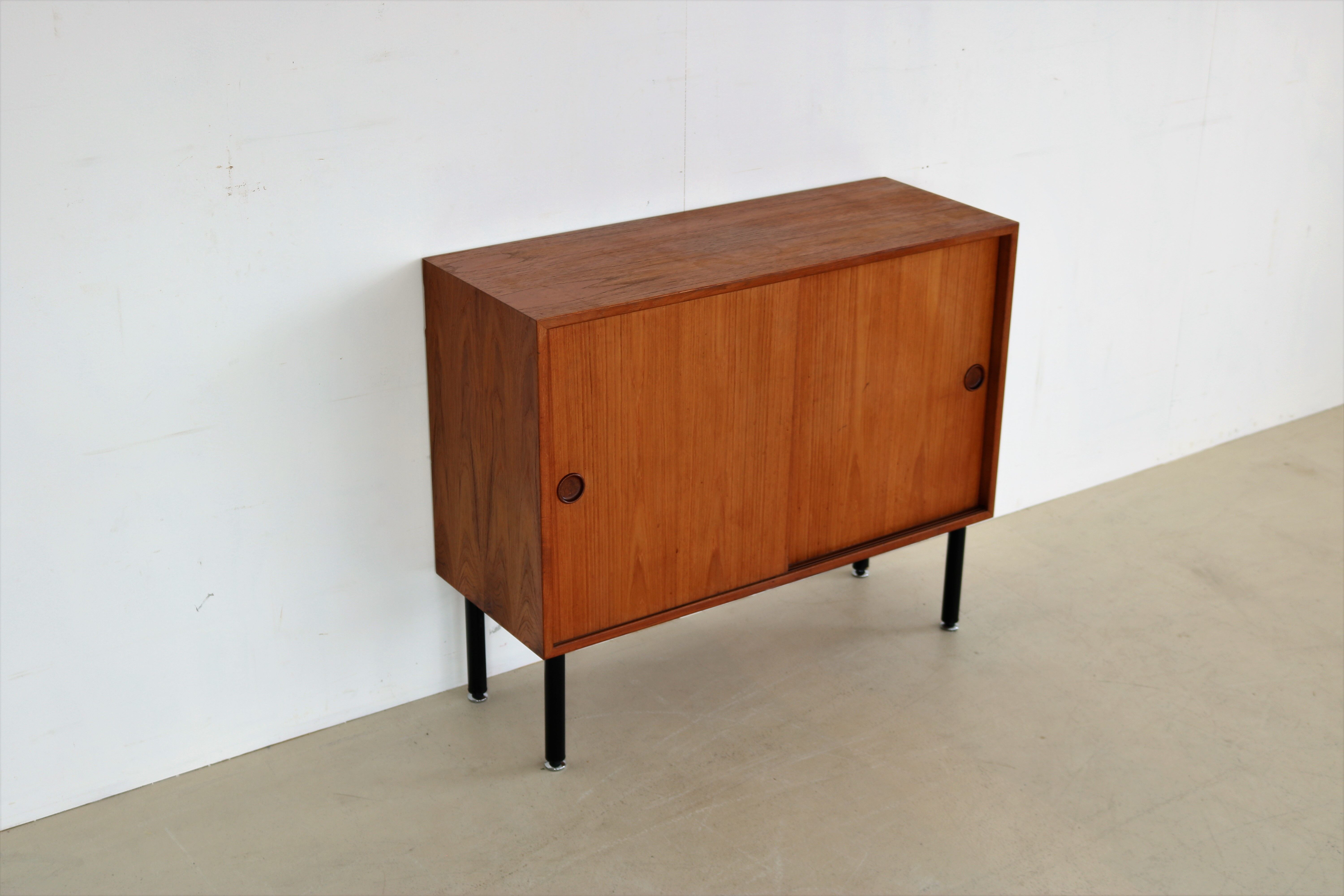 Vintage teak danish sideboard