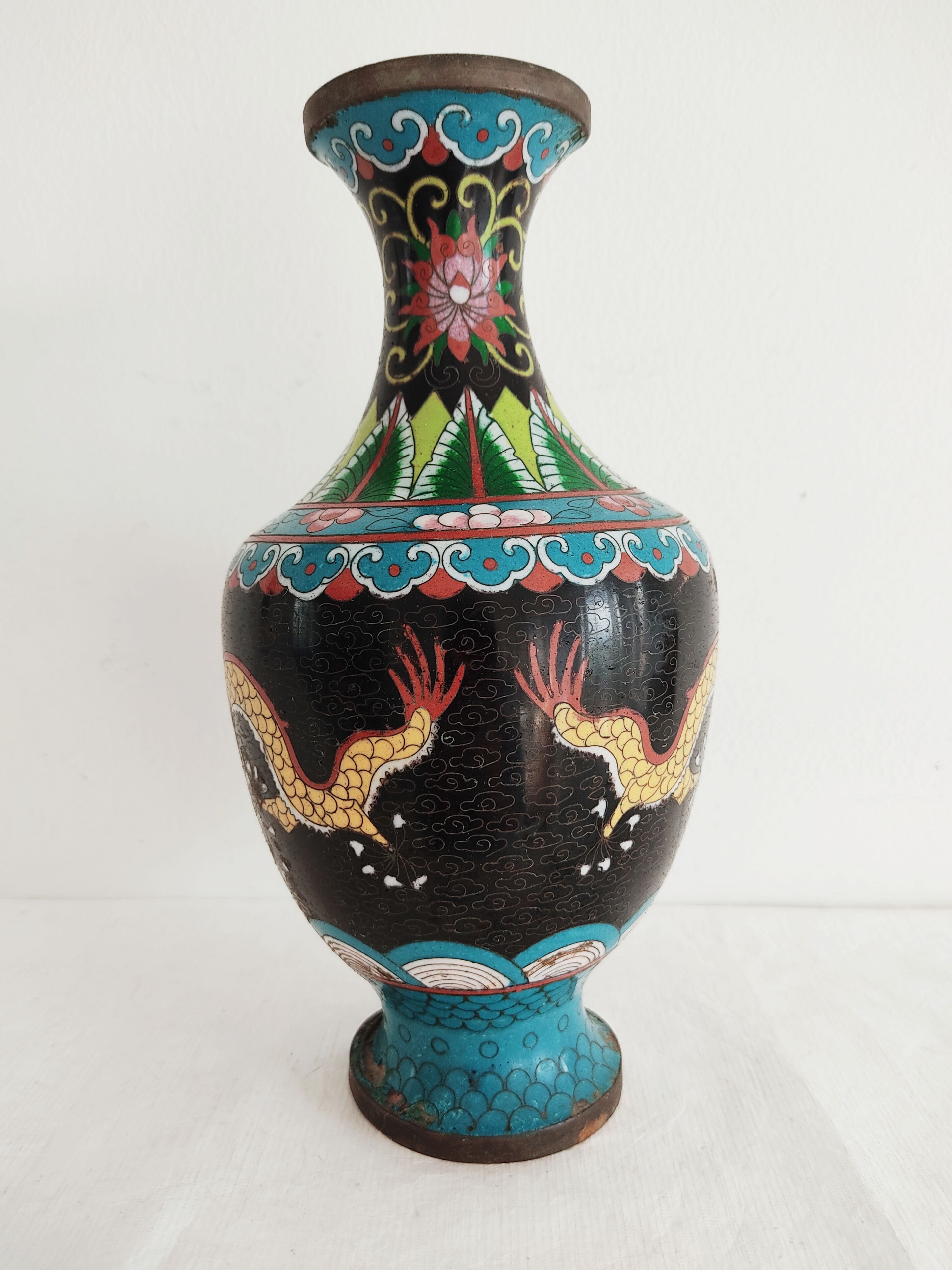 Chinese partitioned enamel vase decor dragons