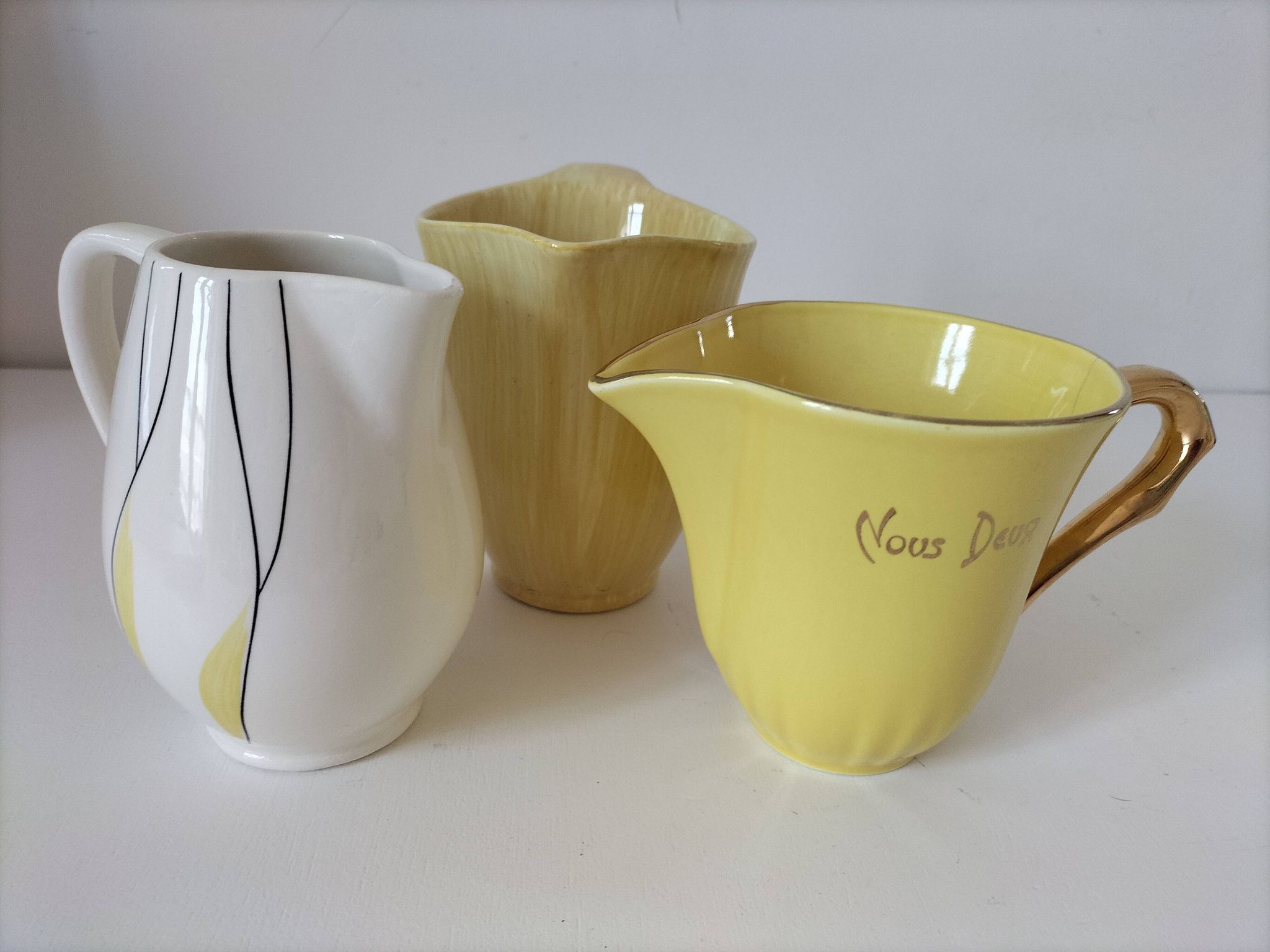 Set of three Salins Clair de Lune Panama vintage jugs.