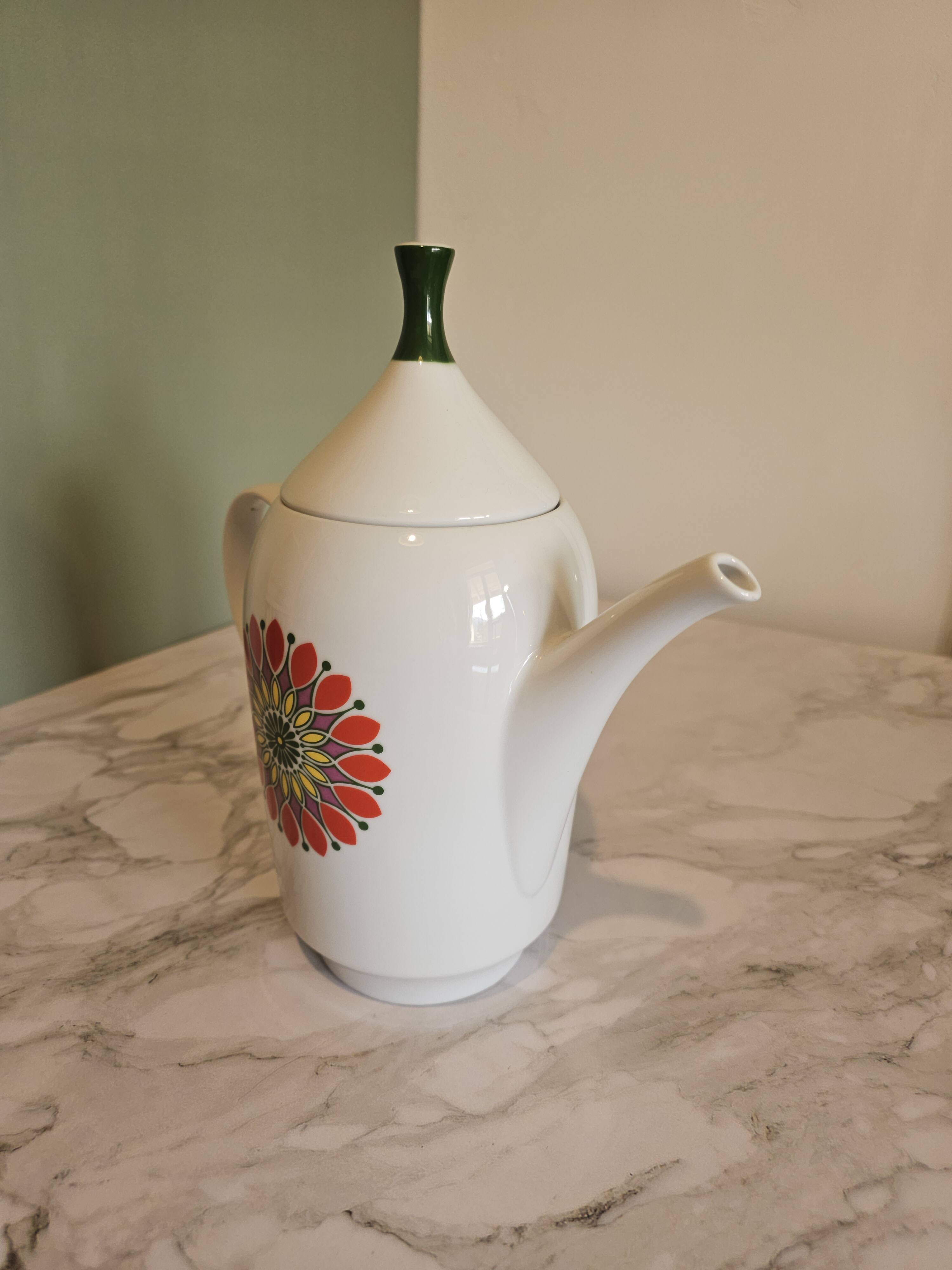 Vintage porcelain teapot Winterling