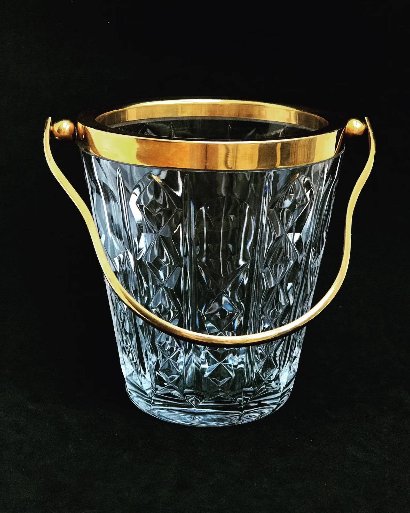 Val Saint Lambert ice bucket