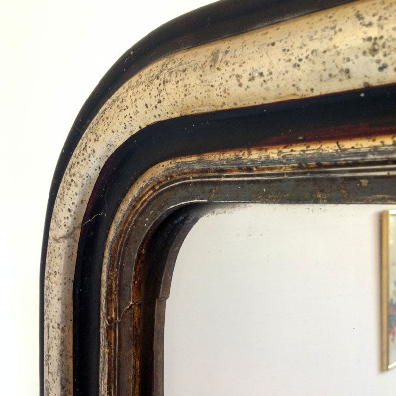 Miroir Louis-Philippe noir et doré - 73 X 52 cm