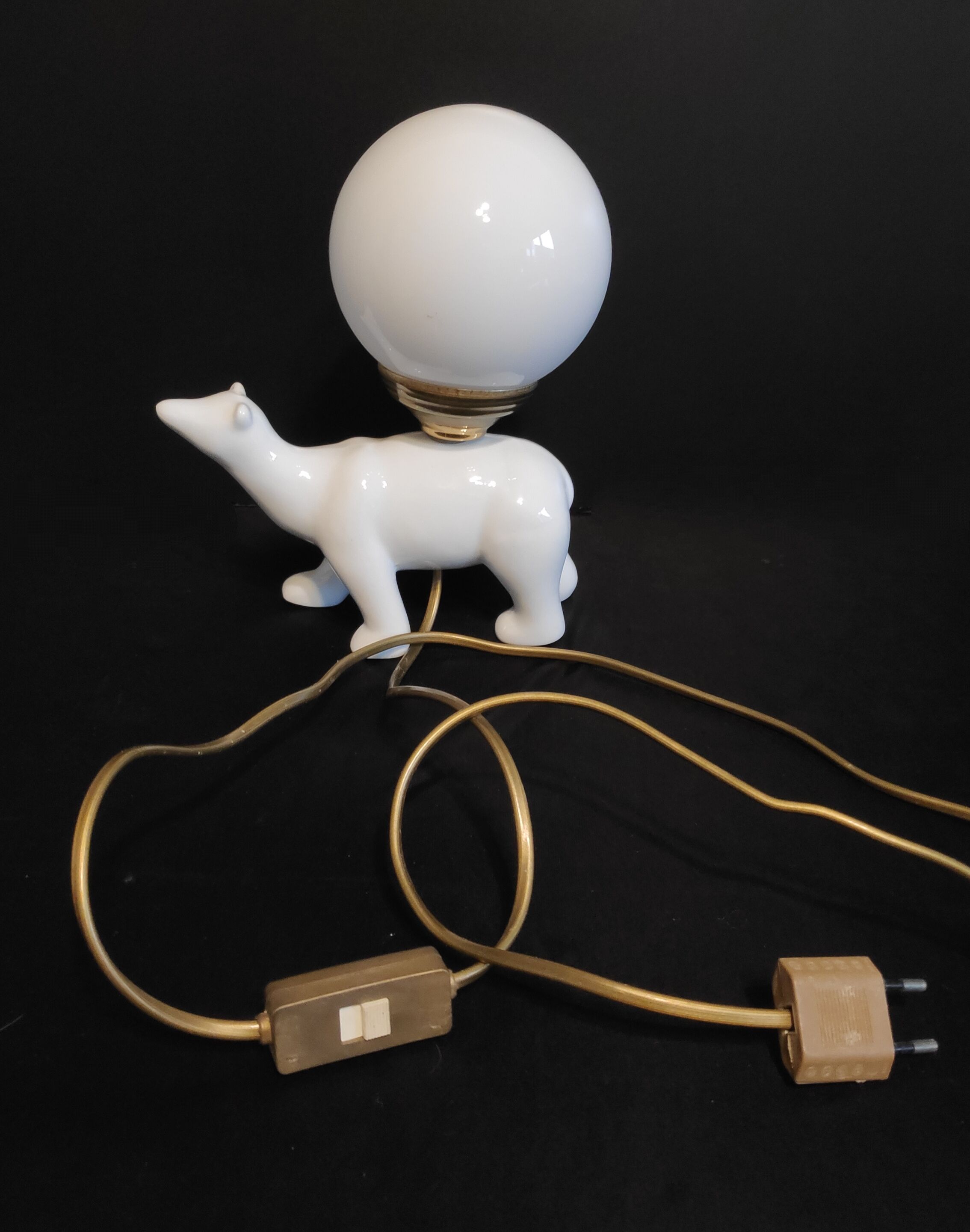 White ceramic bear lamp