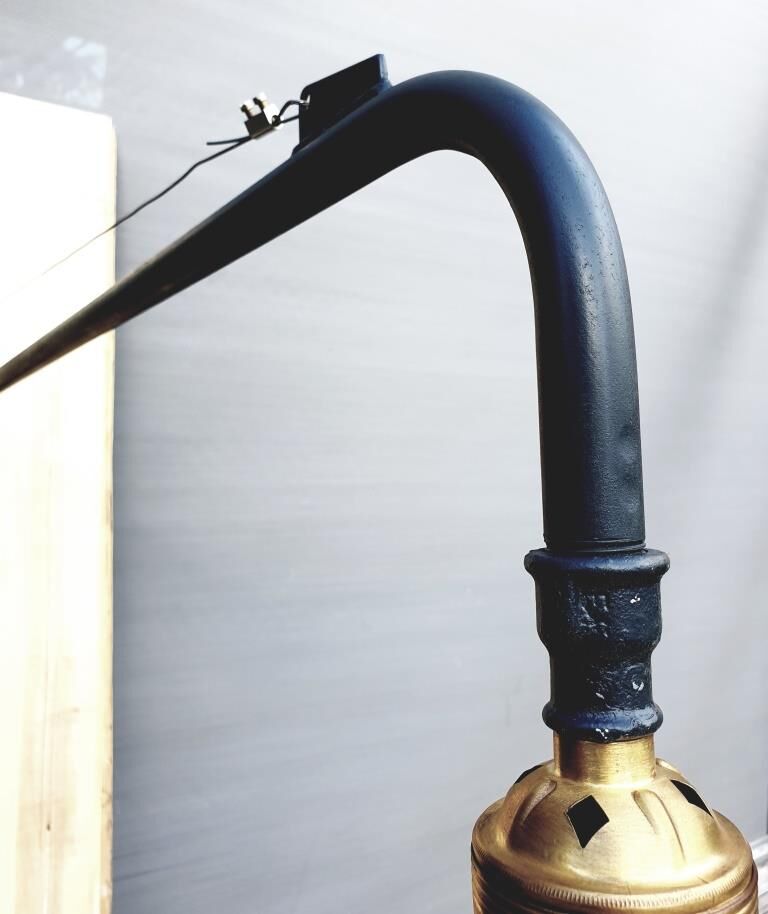 Minimalist sconce JIB105