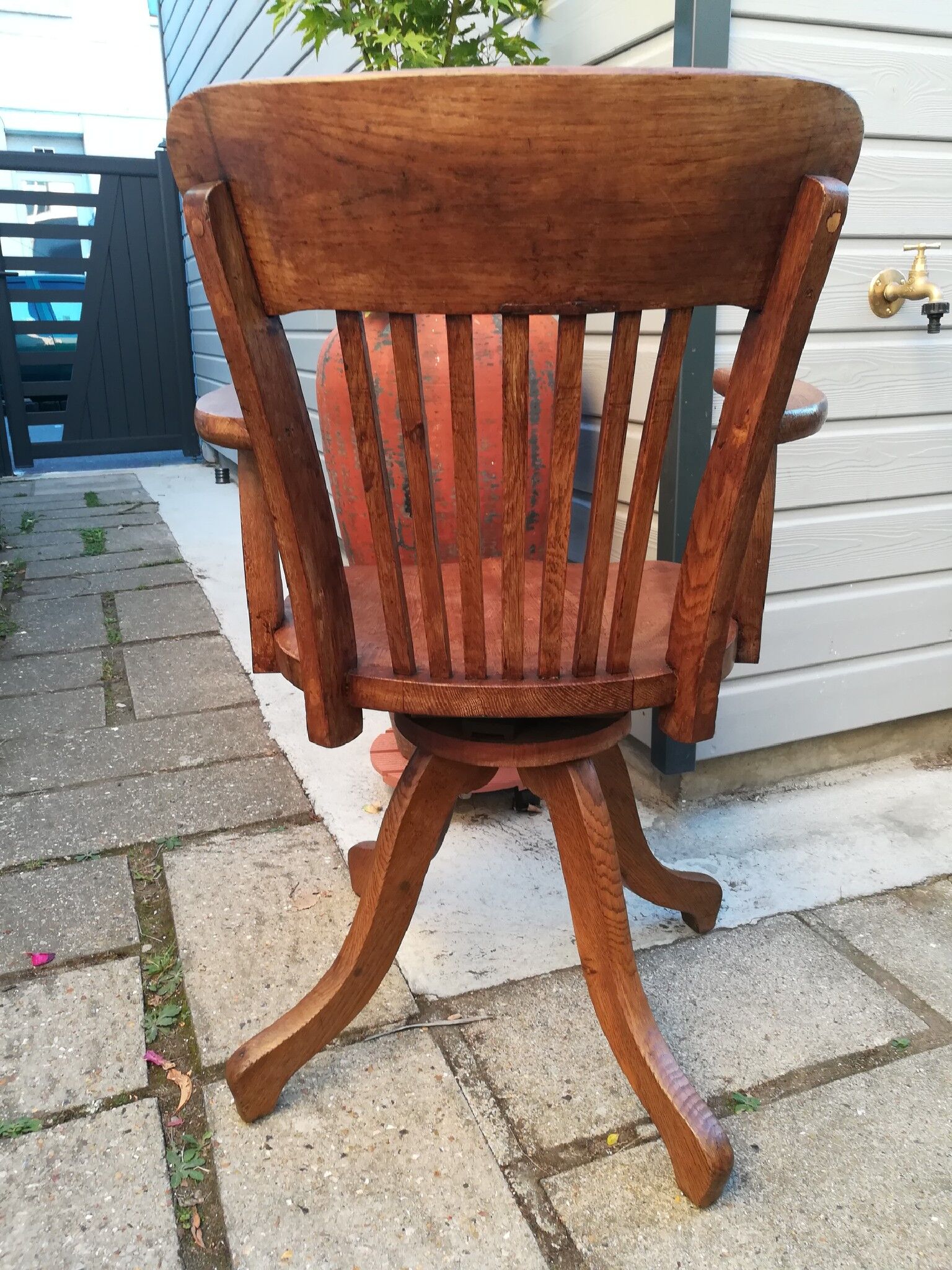 American swivel armchair in oak