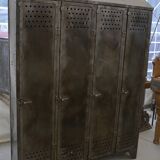 Industrial cloakroom