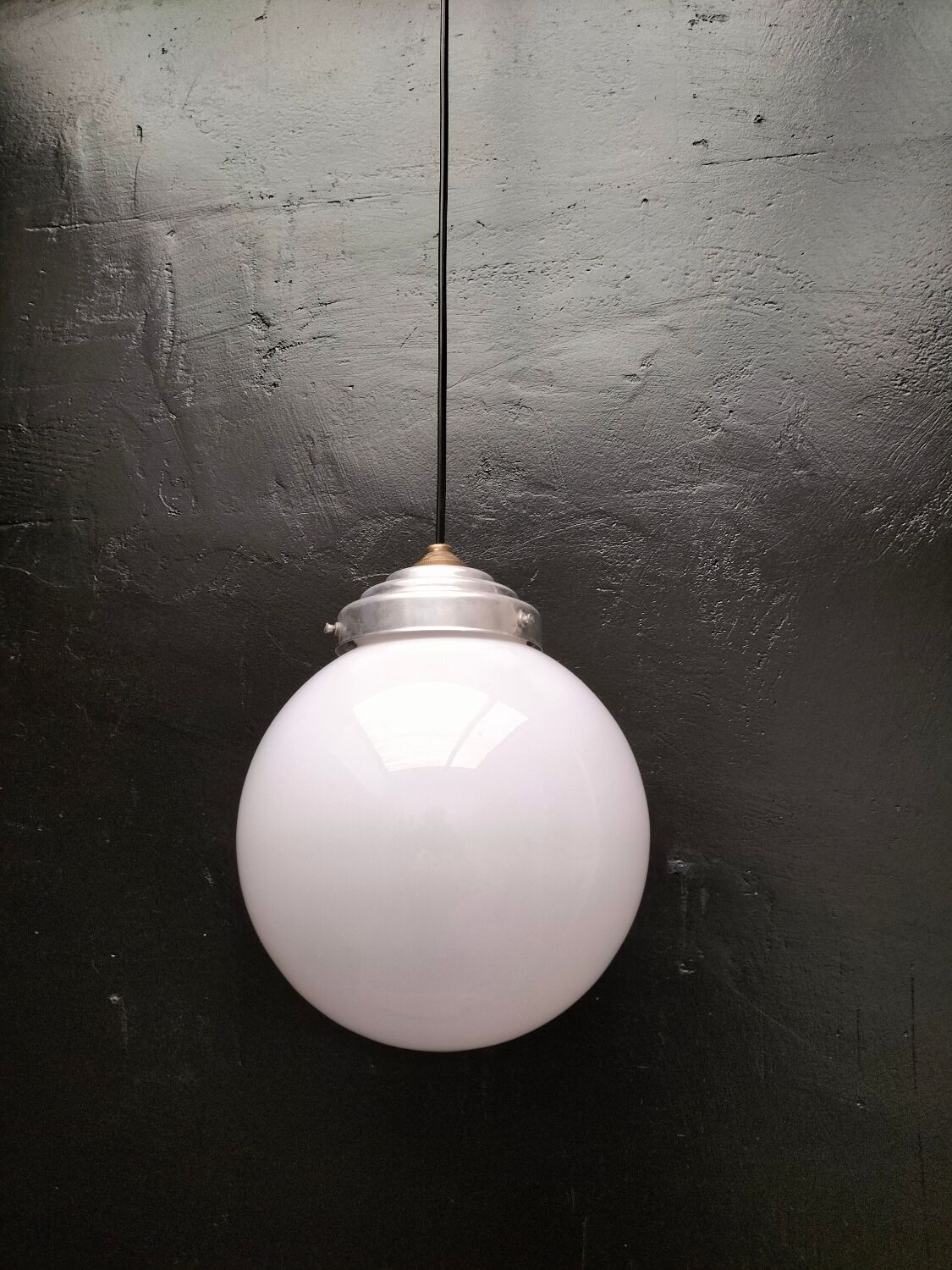 Opaline ball pendant