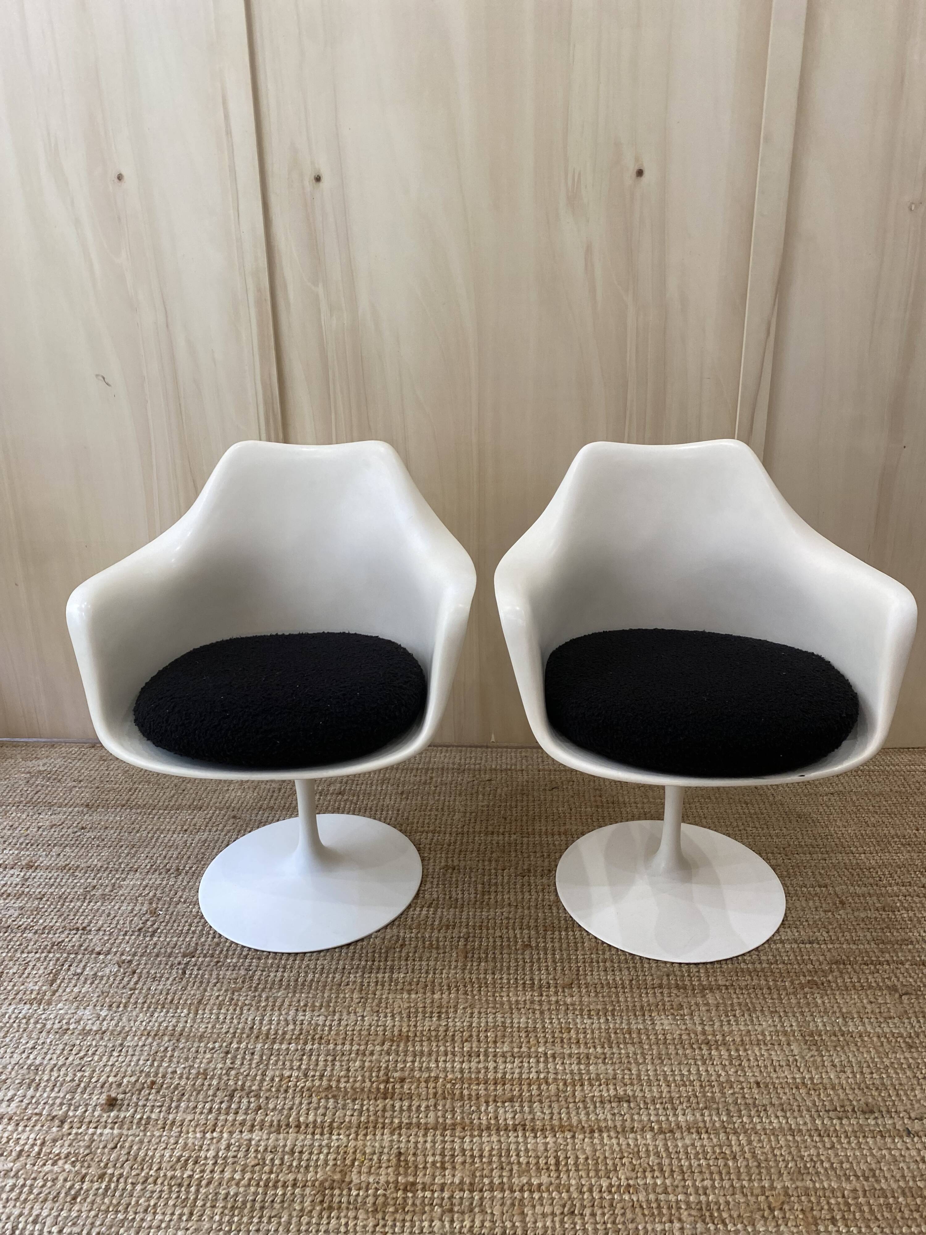 Pair of Tulip Armchairs, Eero Saarinen - Knoll