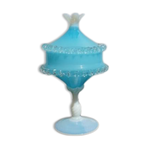 Bonbonnière en opaline